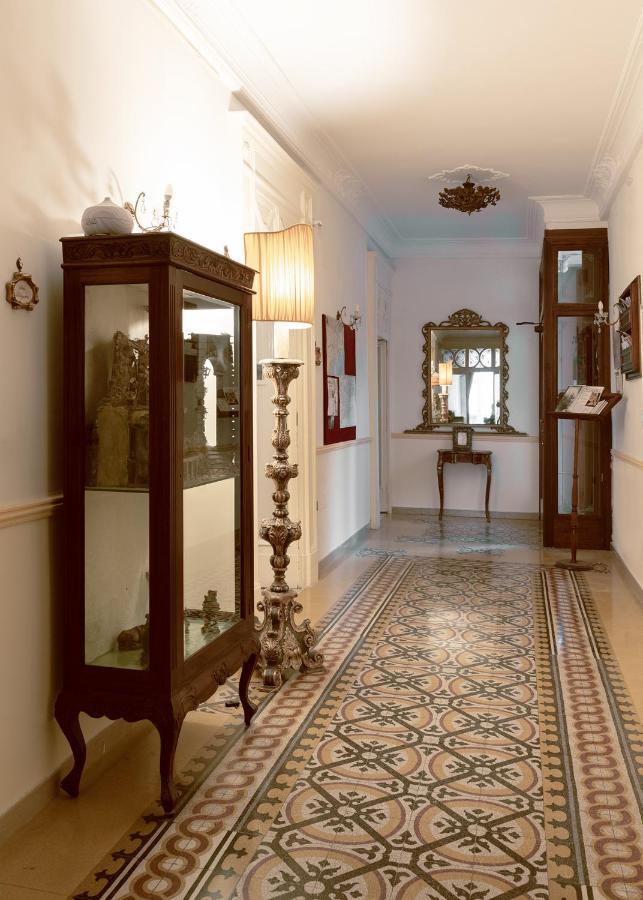 Отель Carafa Di Maddaloni Residenza Di Charme Неаполь Экстерьер фото
